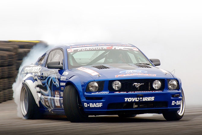 Formula Drift Mustang